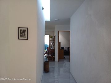Casa de tres recámaras en una planta en venta en Apaseo el Grande colindando con Querétaro, Guanajuato