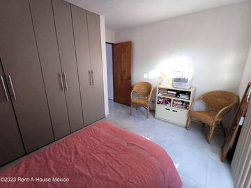 Casa de tres recámaras en una planta en venta en Apaseo el Grande colindando con Querétaro, Guanajuato