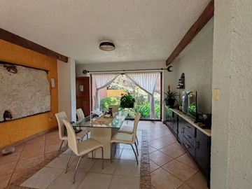 ¡CASA EN VENTA EN XOCHIMILCO!