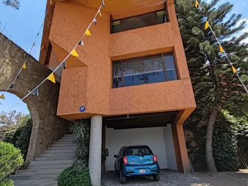 ¡CASA EN VENTA EN XOCHIMILCO!