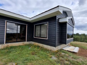 Campo 5,5 Hectáreas con Casa Chancoyan Alto