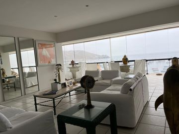 SE VENDE DEPARTAMENTO C/COCHERA FRENTE AL MAR ANCON