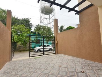 For Sale Brand new Three (3) Storey Triplex House and Lot in Katarungan Muntinlupa City