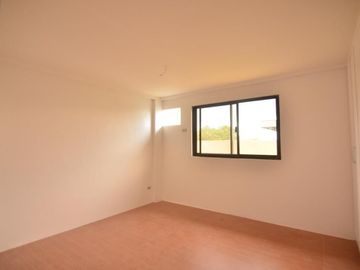 For Sale Brand new Three (3) Storey Triplex House and Lot in Katarungan Muntinlupa City