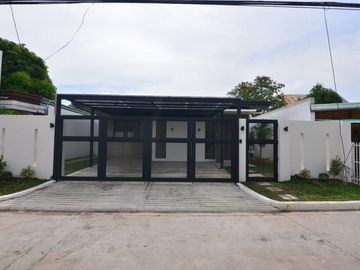 For Sale Semi-Furnished Spacious Bungalow Detached House in Better Living Parañaque City