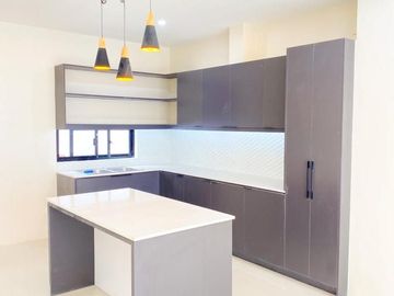 For Sale Semi-Furnished Spacious Bungalow Detached House in Better Living Parañaque City