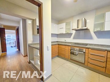 VENDO DUPLEX EN URB. COUNTRY CLUB, SAN ISIDRO