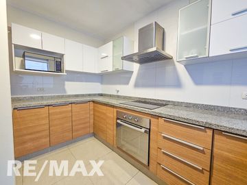VENDO DUPLEX EN URB. COUNTRY CLUB, SAN ISIDRO