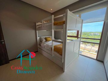Dpartamento en renta vacacional con terraza, vista a las albercas y áreas comunes