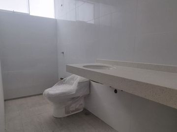 EXCELENTE FLAT DE ESTRENO CON TERRAZA PRIVADA EN CERRO COLORADO.NO PAGA ALCABALA