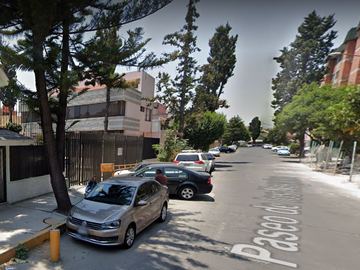 CASA EN COLONIA PASEOS DE TAXQUEÑA, ALCALDÍA COYOACÁN, GRAN OPORTUNIDAD DE INVERSIÓN