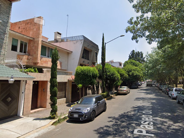 CASA EN COLONIA PASEOS DE TAXQUEÑA, ALCALDÍA COYOACÁN, GRAN OPORTUNIDAD DE INVERSIÓN