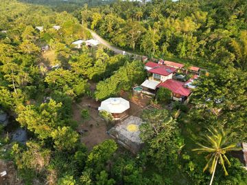 10 Bedroom Estate or rental property