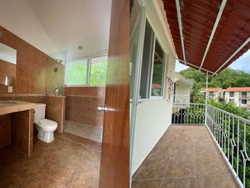 Departamento con Alberca Común, Cancha de Tenis, en venta, la Crucecita, Huatulco.