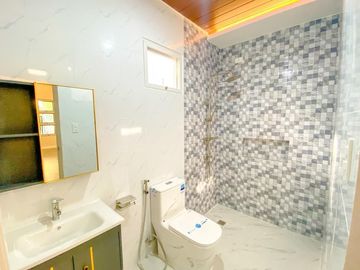 Modern Design Brand New Bungalow House and Lot for Sale in BF Resort, Las Piñas City