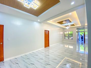 Modern Design Brand New Bungalow House and Lot for Sale in BF Resort, Las Piñas City