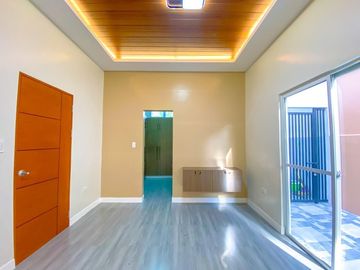 Modern Design Brand New Bungalow House and Lot for Sale in BF Resort, Las Piñas City