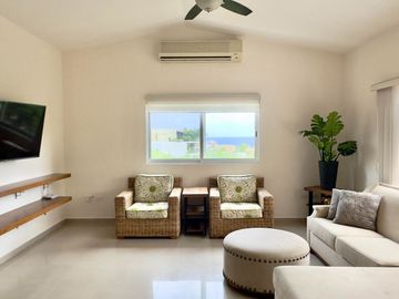 Hermosa casa con vista al mar, en venta, Cabo Bello, Cabo San Lucas