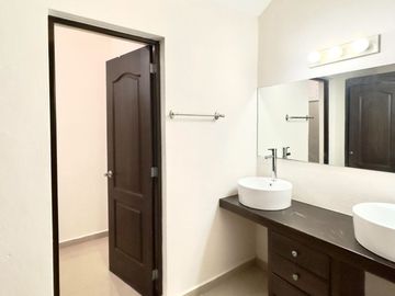 Hermosa casa con vista al mar, en venta, Cabo Bello, Cabo San Lucas
