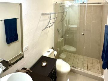 Hermosa casa con vista al mar, en venta, Cabo Bello, Cabo San Lucas