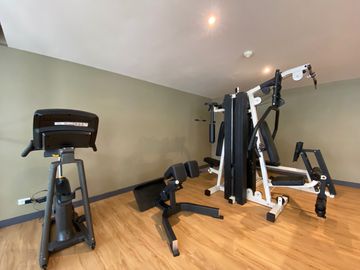 2 bed unit for sale at Twin Peaks Condo, Chiang Mai