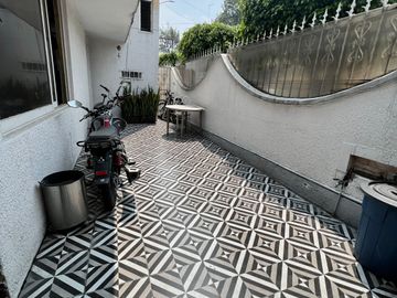 SE VENDE CASA EN Calzada de los Tenorios 81, Coapa, Residencial Miramontes, Ciudad de México, CDMX, México