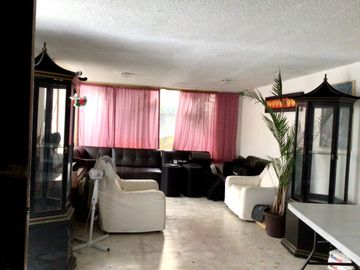 SE VENDE CASA EN Calzada de los Tenorios 81, Coapa, Residencial Miramontes, Ciudad de México, CDMX, México