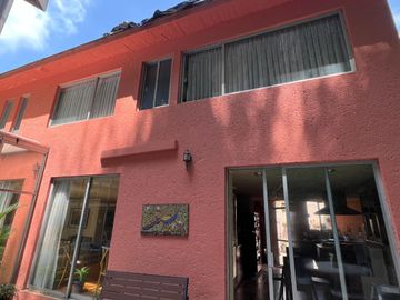 Casa en venta en Bosques de las Lomas, Miguel Hidalgo.