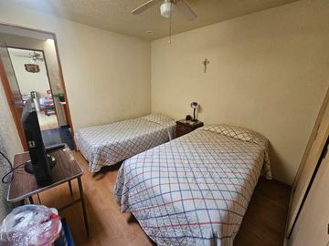 CASA EN VENTA EN LOMAS VERDES (En Conjunto Cerrado)