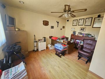 CASA EN VENTA EN LOMAS VERDES (En Conjunto Cerrado)
