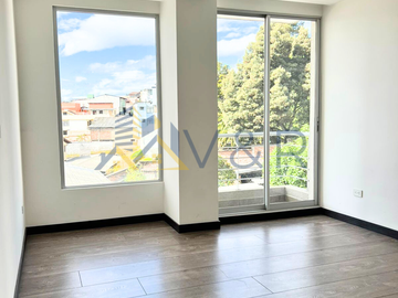 Departamento de Venta de 2 dormitorios en Granda Centeno Quito Ecuador