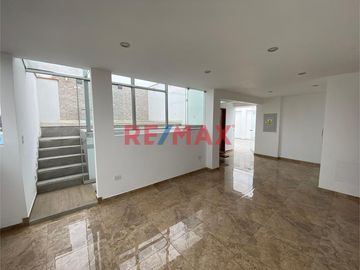 Callao, Duplex De Estreno !!