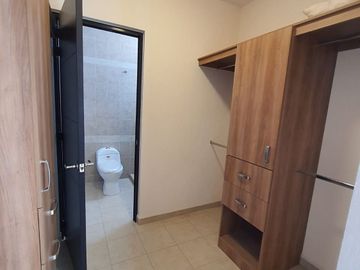 CASA EN VENTA EN POZOS RAPIDO ACCESO CARRET 57