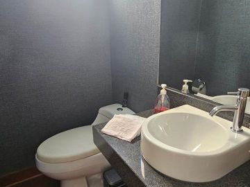 VIVE EN ESTE DÚPLEX DE ENSUEÑO CON VISTA A PARQUE PRIVADO EN MIRASIDRO!!