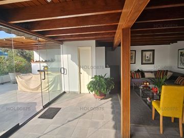 VIVE EN ESTE DÚPLEX DE ENSUEÑO CON VISTA A PARQUE PRIVADO EN MIRASIDRO!!