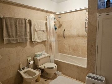 VIVE EN ESTE DÚPLEX DE ENSUEÑO CON VISTA A PARQUE PRIVADO EN MIRASIDRO!!