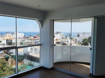 HERMOSO DUPLEX CON VISTA AL MAR DE  PUNTA HERMOSA