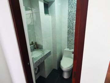 HERMOSO DUPLEX CON VISTA AL MAR DE  PUNTA HERMOSA