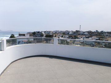 HERMOSO DUPLEX CON VISTA AL MAR DE  PUNTA HERMOSA
