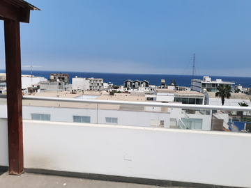 HERMOSO DUPLEX CON VISTA AL MAR DE  PUNTA HERMOSA