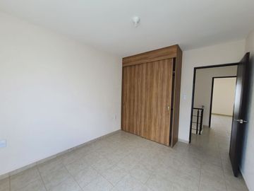 CASA EN VENTA ZONA POZOS REC PB RAPIDO ACCESO  CARRET 57