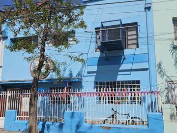 Casa comercial Área Educación Barrio República