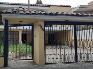venta hermosa casa en atlas de guadalajara!!!