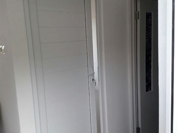 Rumah KHC Cilebut Dekat Stasiun, Baru 2/1 LANTAI, Murah Mewah Minimalis, Sukaraja Bogor, Jual Dijual