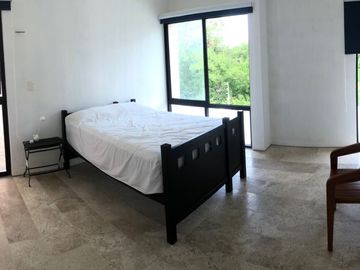 CASA EN PRIVADA SANTA GERTRUDIS COPÓ