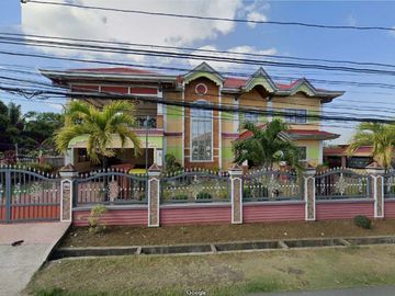 NAIC CAVITE MANSION WITH 7 ROOMS FOR SALE