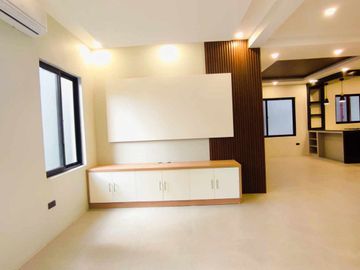 FOR SALE SPACIOUS DESIGN 2 STOREY SINGLE DETACHED HOUSE IN KATARUNGAN VILLAGE