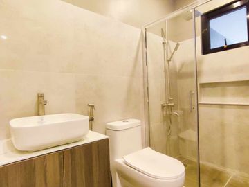 FOR SALE SPACIOUS DESIGN 2 STOREY SINGLE DETACHED HOUSE IN KATARUNGAN VILLAGE
