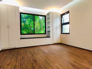 FOR SALE SPACIOUS DESIGN 2 STOREY SINGLE DETACHED HOUSE IN KATARUNGAN VILLAGE