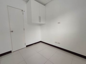 FOR SALE NEWLY MADE MAJESTIC DESIGN 2 STOREY SINGLE DETACHED HOUSE IN CAVITE